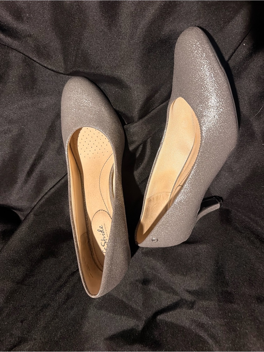 Life Stride Silver Glitter Pointed-Toe Pumps